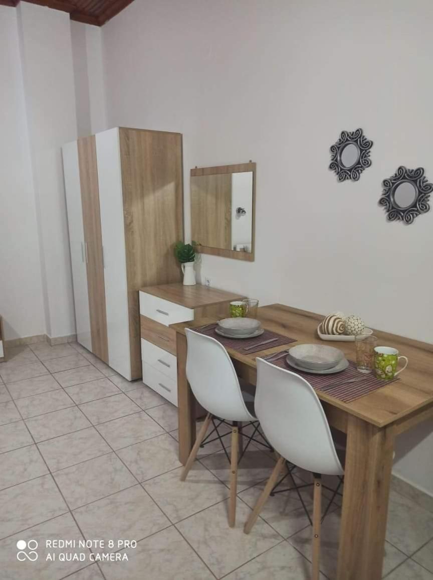 Amadeus Hawaii Apartments & Studios Sidárion Camera foto